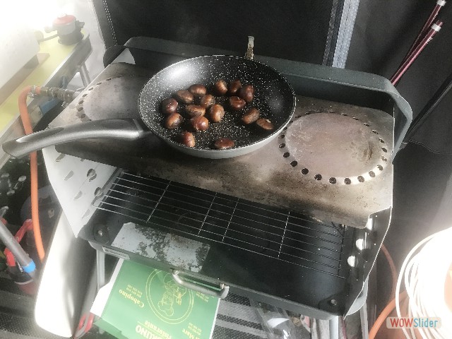 1_Miam miam les châtaignes 1_Miam miam les châtaignes