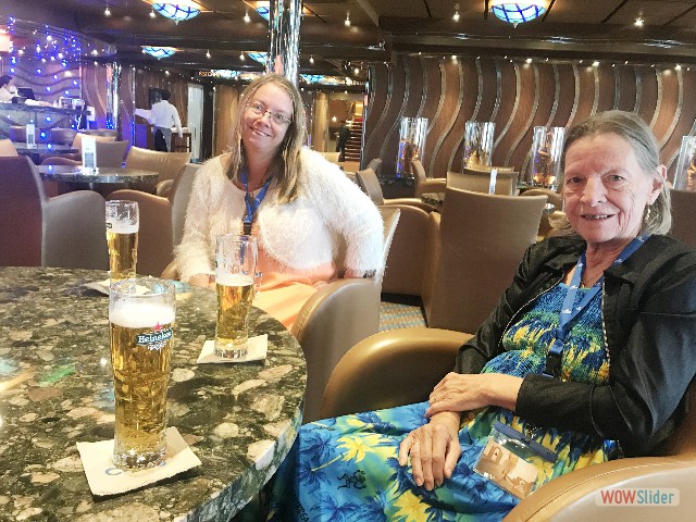55_Au bar