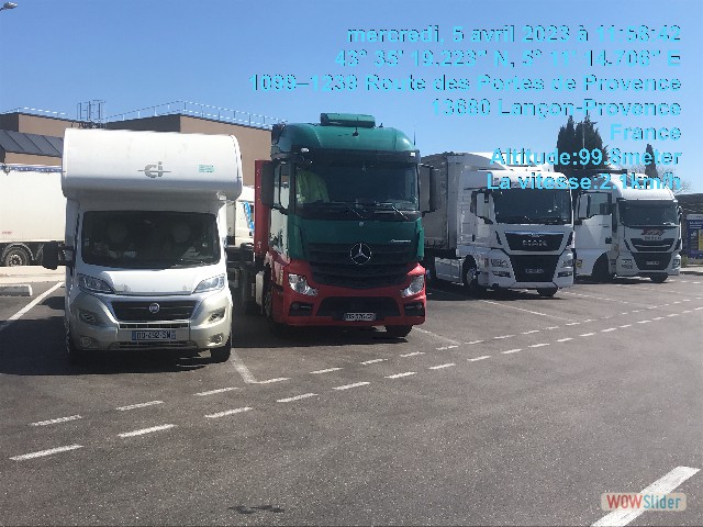 11_Aire de Lancon, carburant et dîner