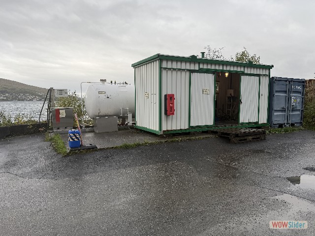 30_Narvik, station gaz