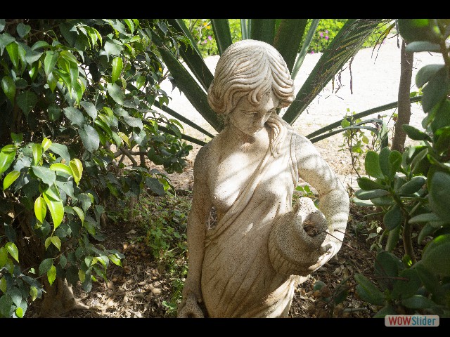 767_Petite statue
