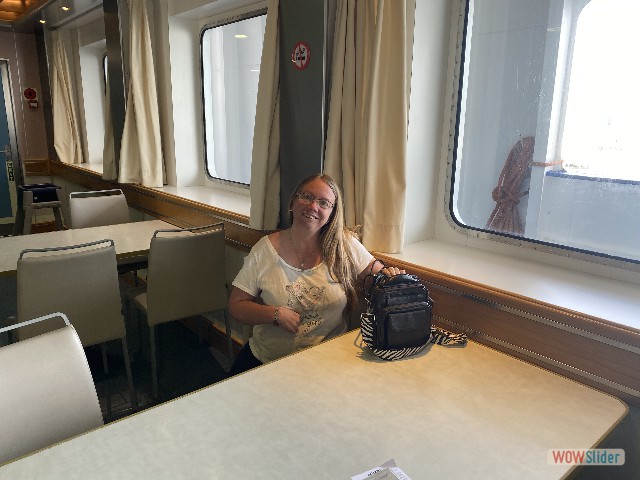 10_Dans le ferry 10_Dans le ferry