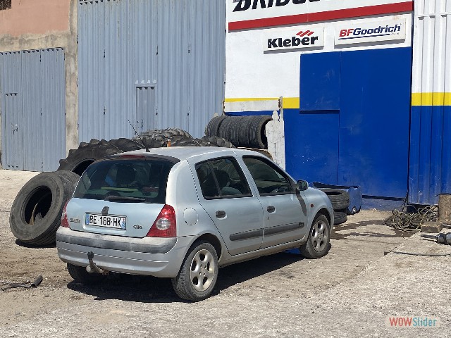 29_Changement de pneus à Sidi Bibi