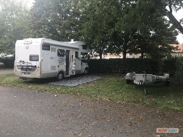 219_Saint-Georges-lès-Baillargeaux, camping le Futuriste