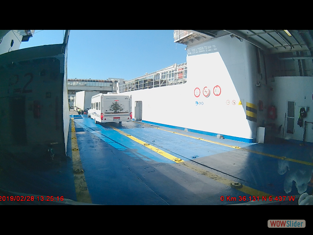 1147a_Sortie du Ferry