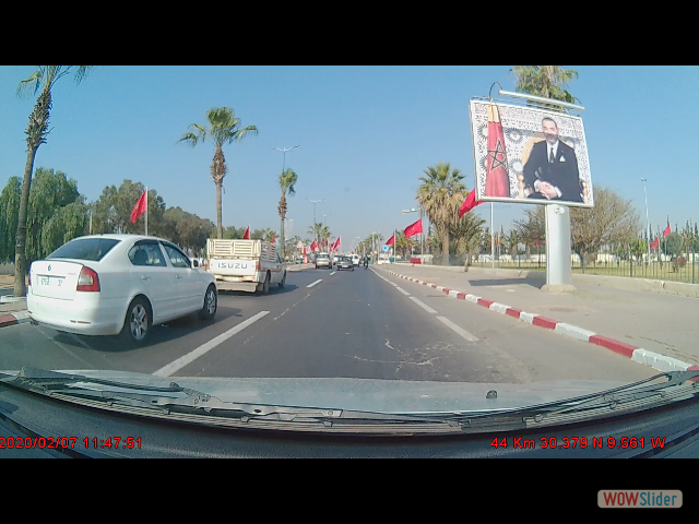 646f_Agadir le roi est dans les barrages