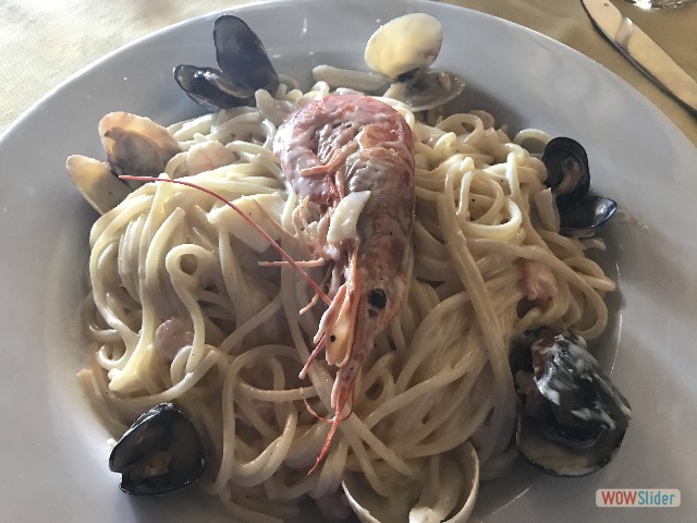 305_Miam miam