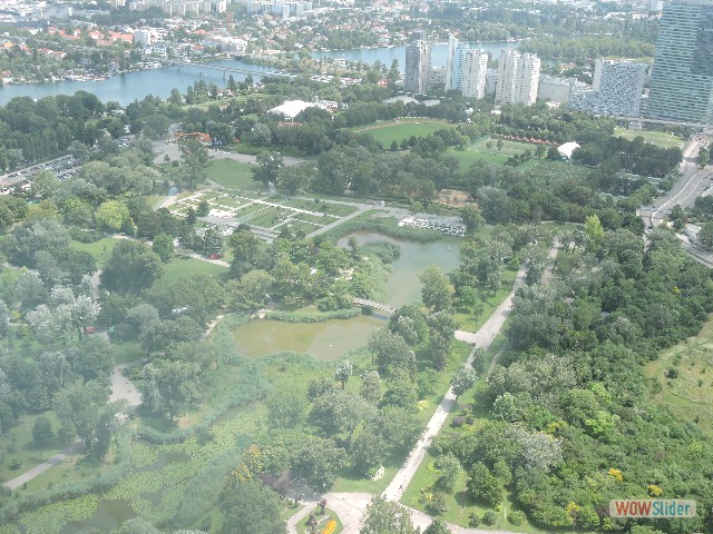 1118_Vienne, la tour du Danube